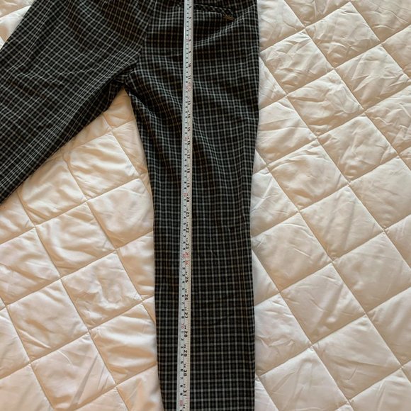 Calvin Klein Checkered Pants (size S) - Picture 4 of 7